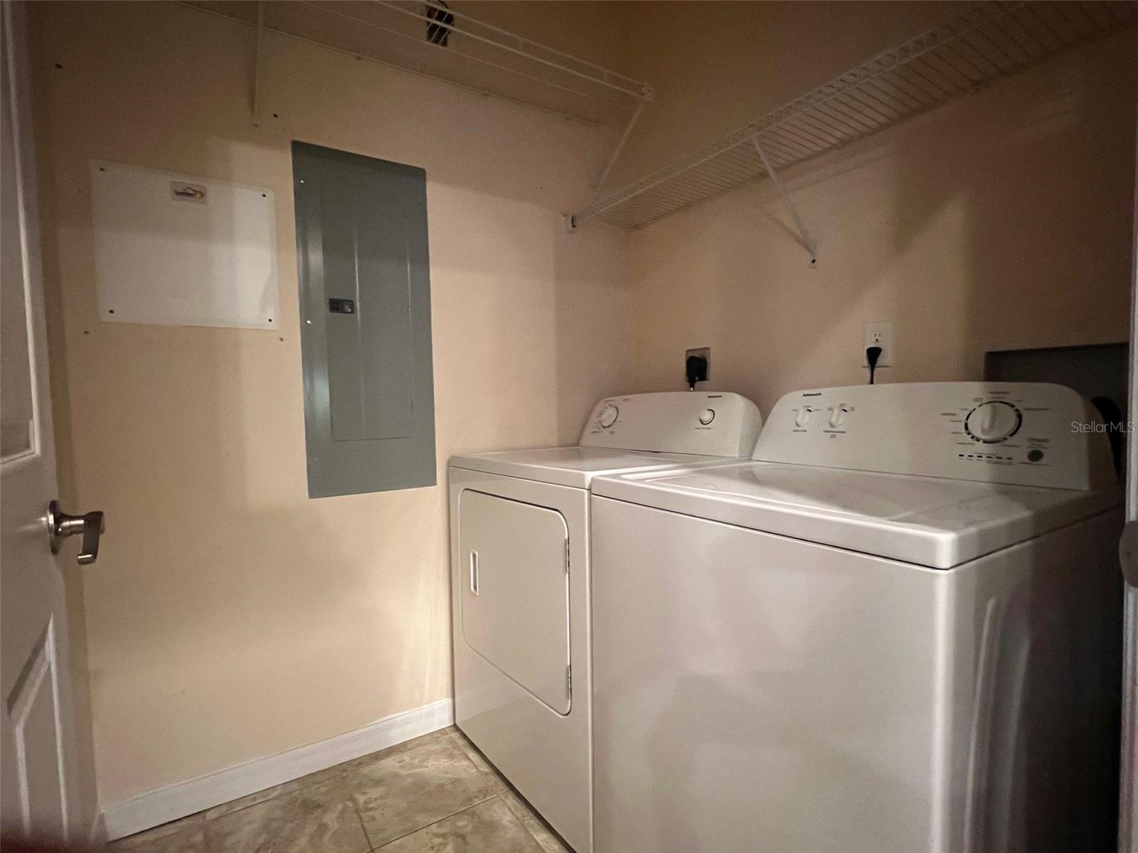 Image 28 of 44 For 642 Wells Court 201