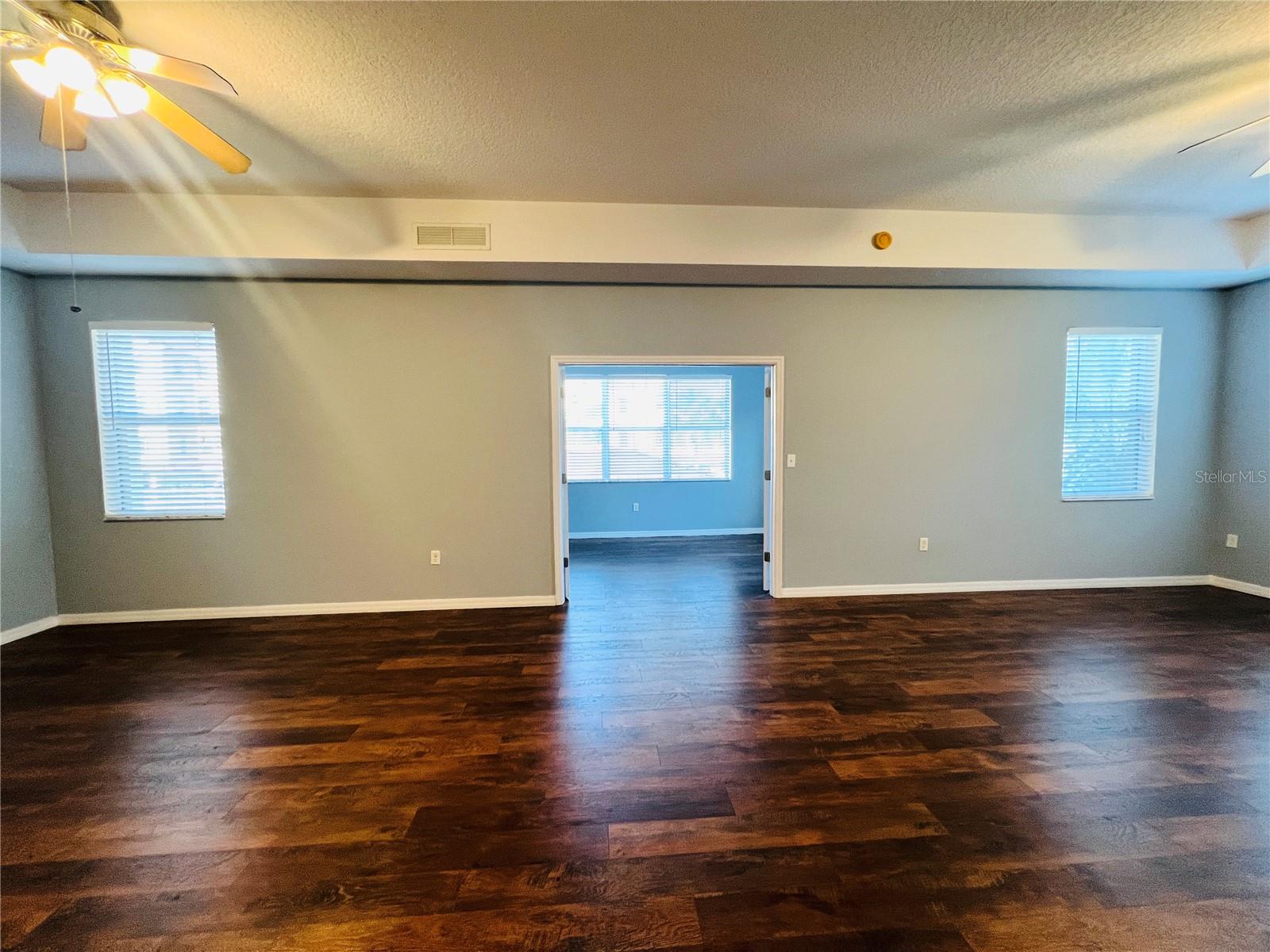 Image 39 of 44 For 642 Wells Court 201