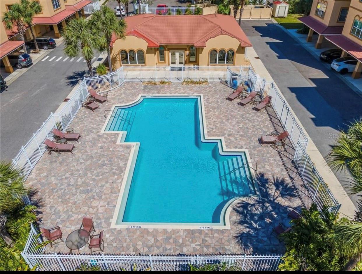 Image 42 of 44 For 642 Wells Court 201