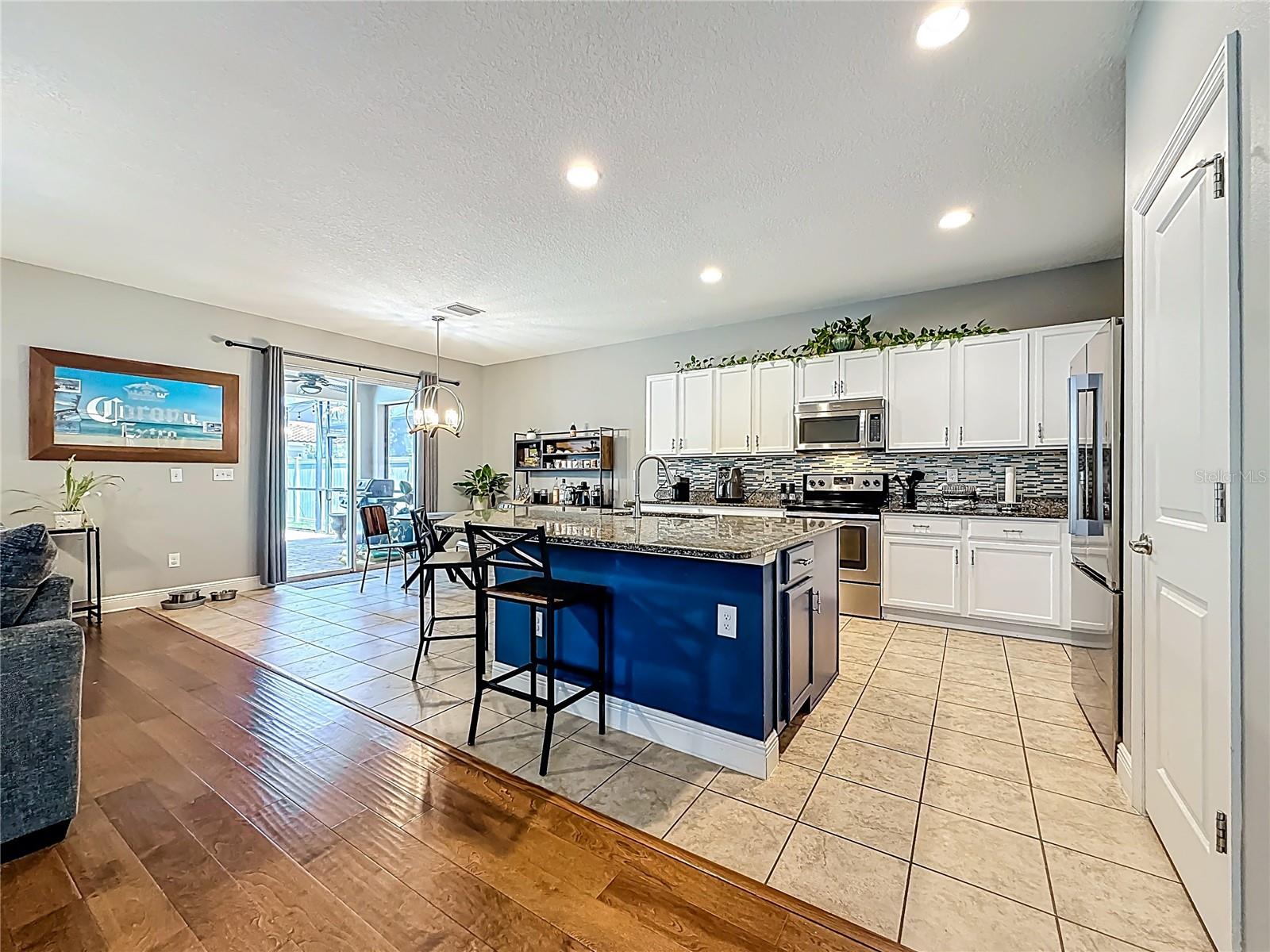 Image 14 of 67 For 10193 Grand Oak Circle