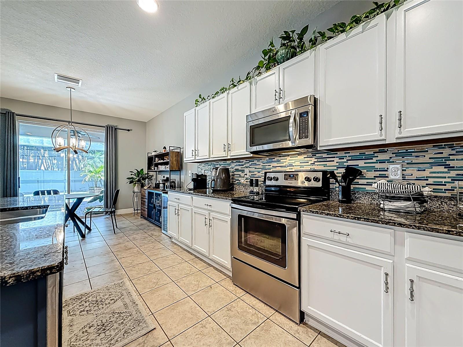 Image 17 of 67 For 10193 Grand Oak Circle