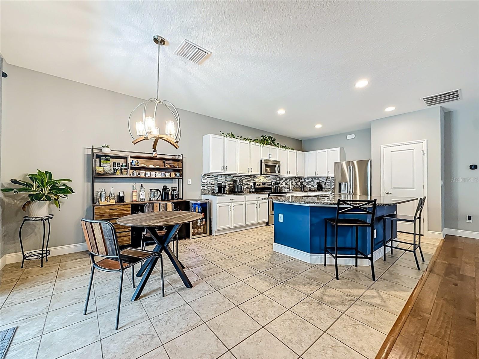 Image 24 of 67 For 10193 Grand Oak Circle