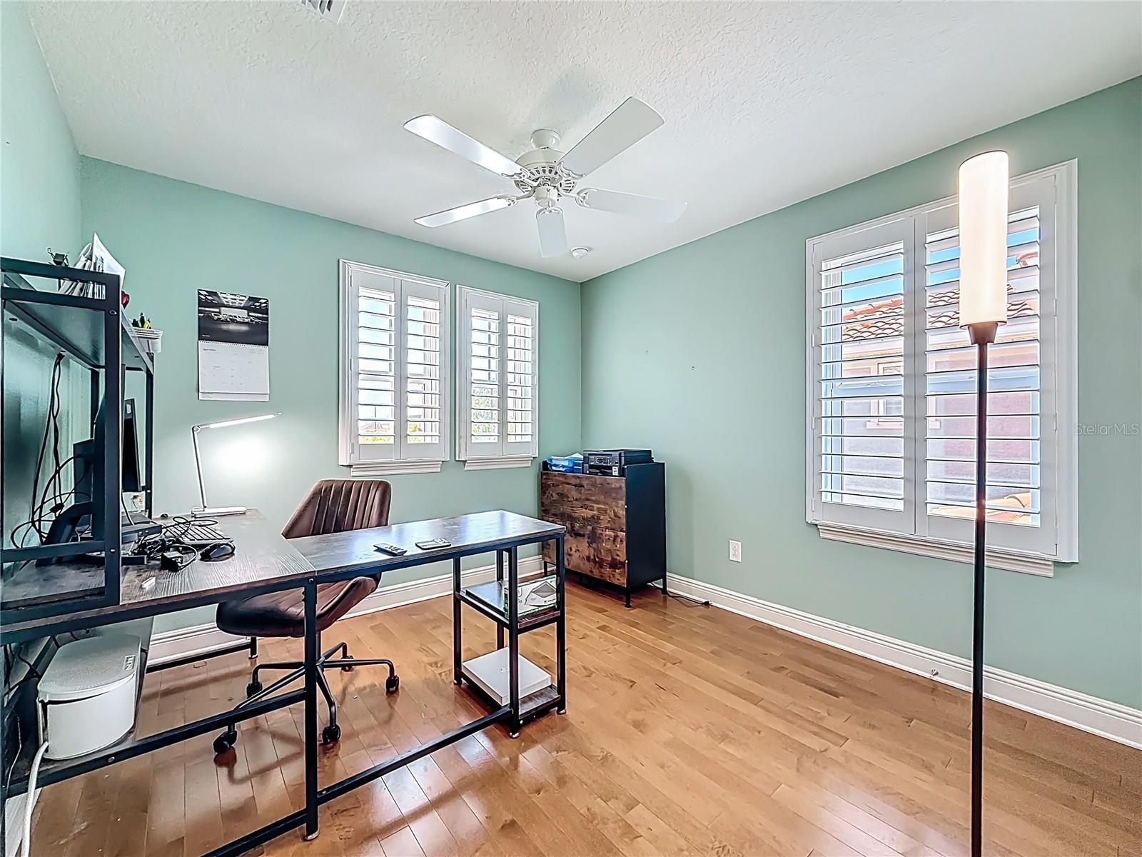 Image 44 of 67 For 10193 Grand Oak Circle