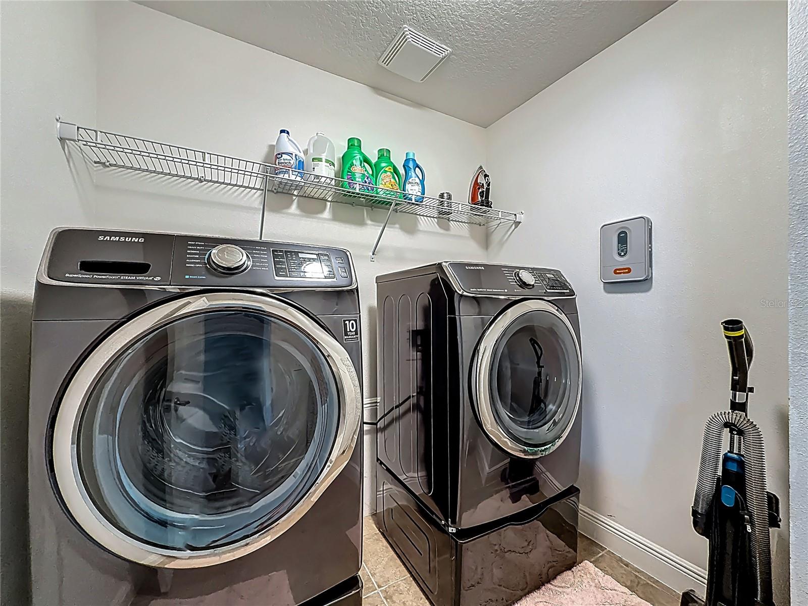 Image 47 of 67 For 10193 Grand Oak Circle