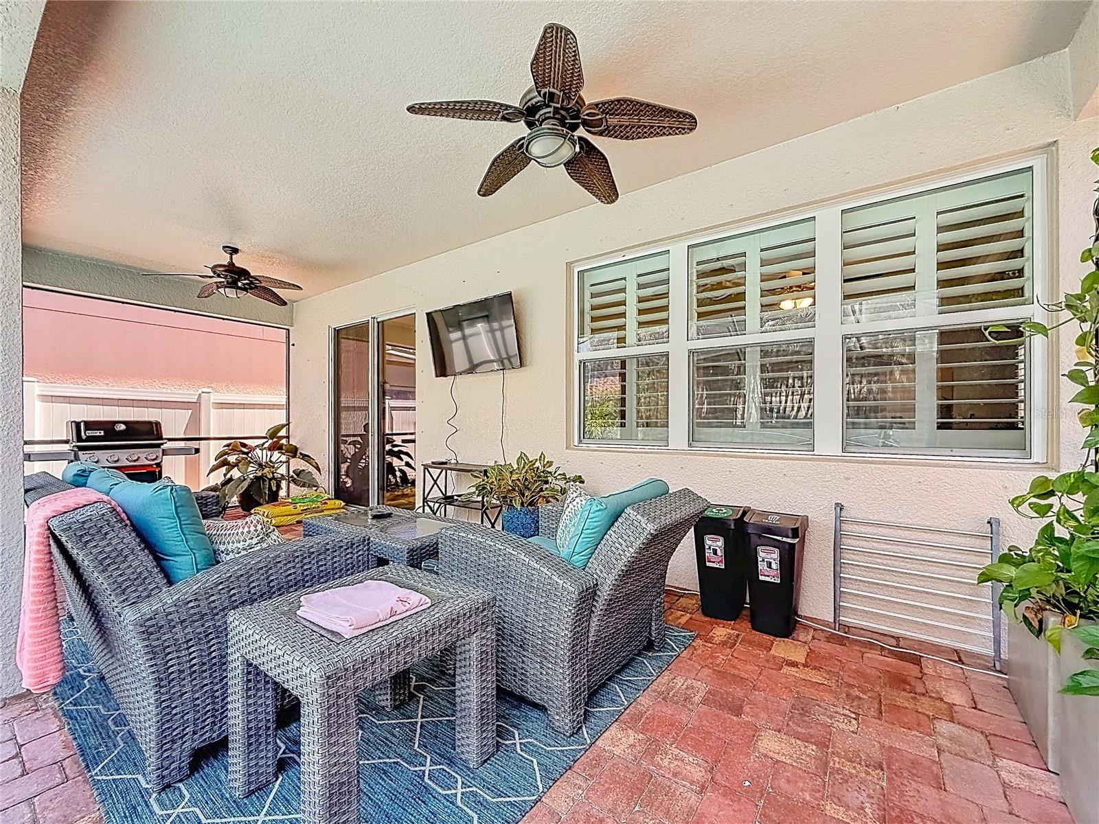 Image 53 of 67 For 10193 Grand Oak Circle