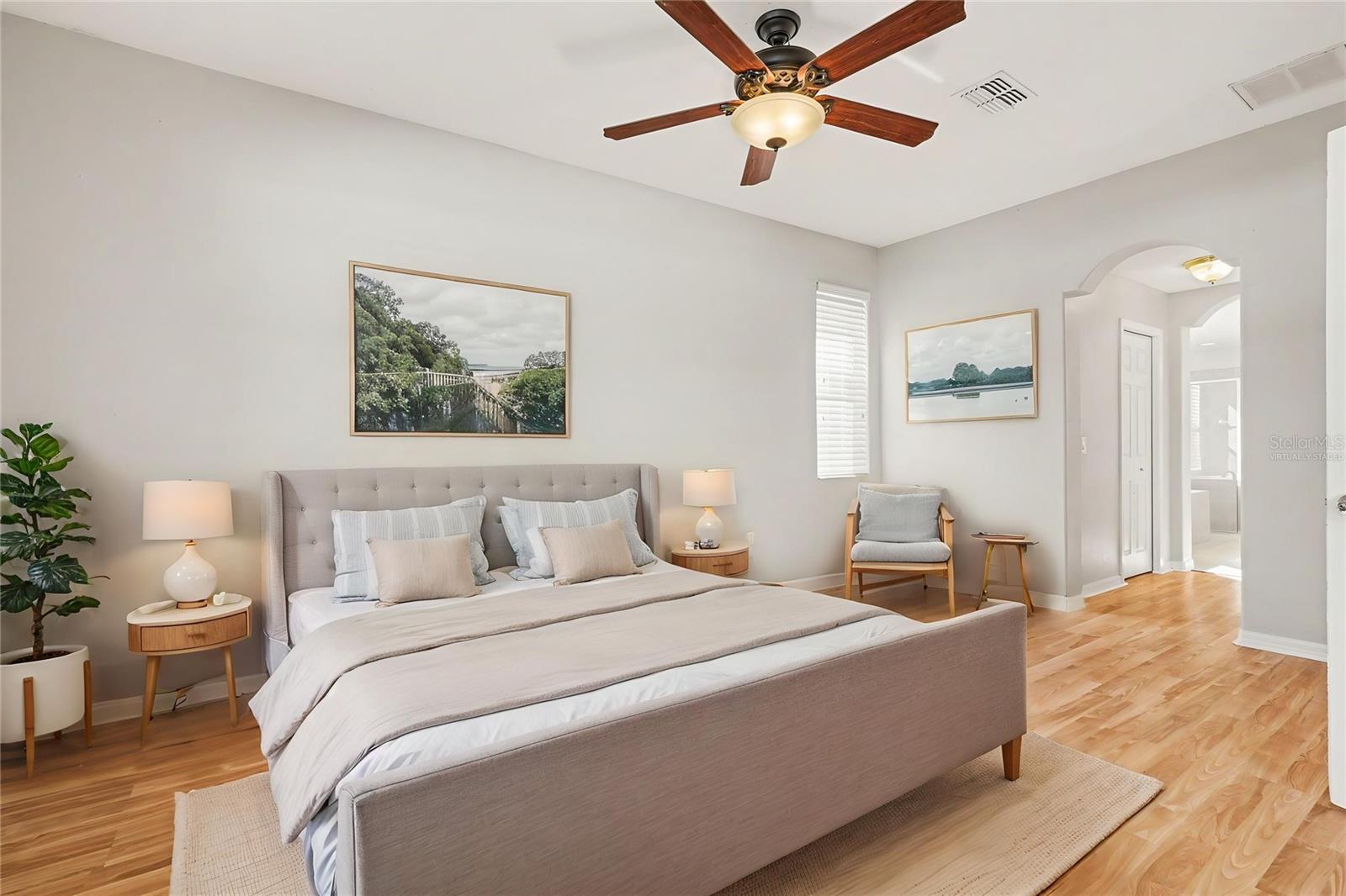 Image 14 of 28 For 10902 Tree Cactus Loop