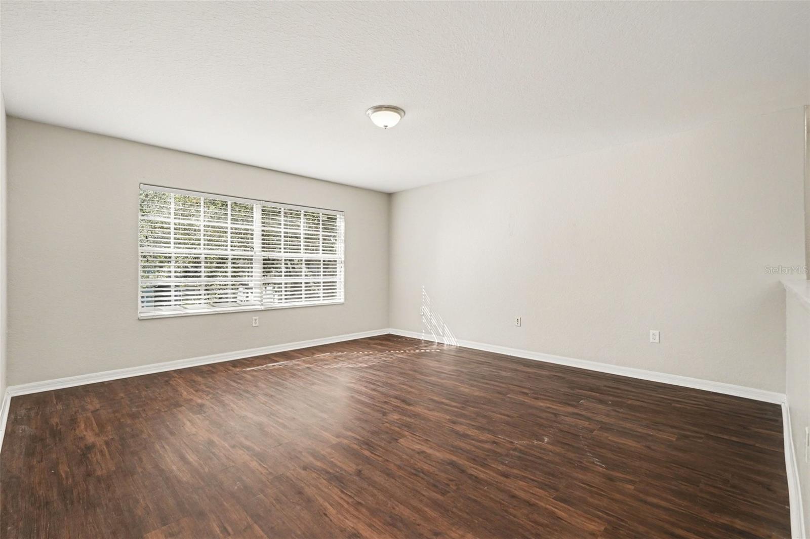 Image 20 of 28 For 10902 Tree Cactus Loop