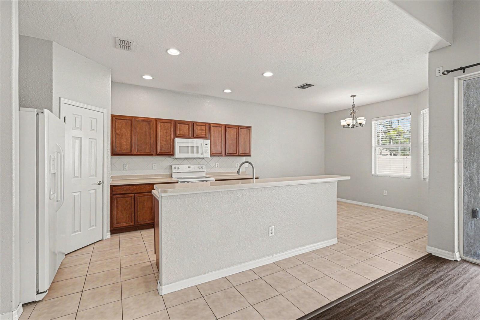 Image 9 of 28 For 10902 Tree Cactus Loop