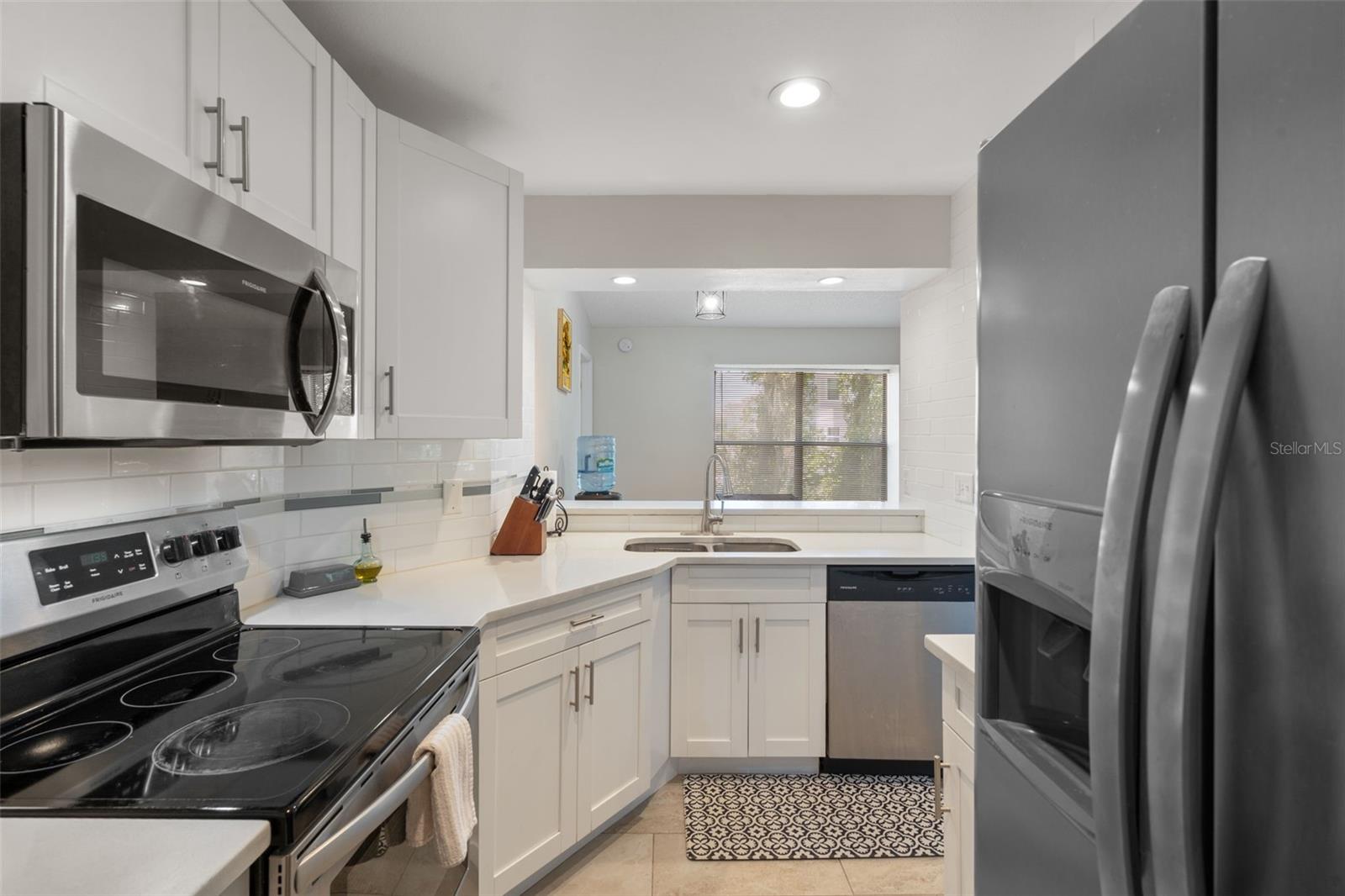 Image 11 of 23 For 14733 Norwood Oaks Drive 201