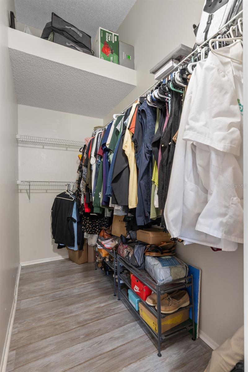 Image 17 of 23 For 14733 Norwood Oaks Drive 201