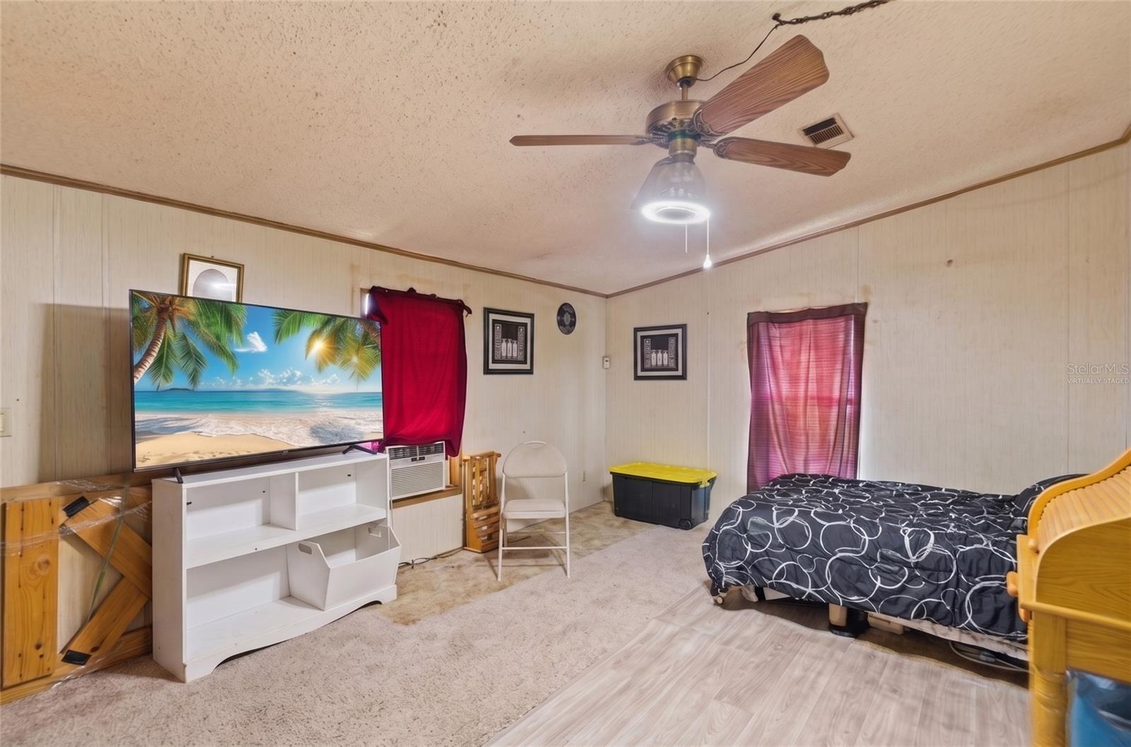 Image 16 of 26 For 109 3rd Street