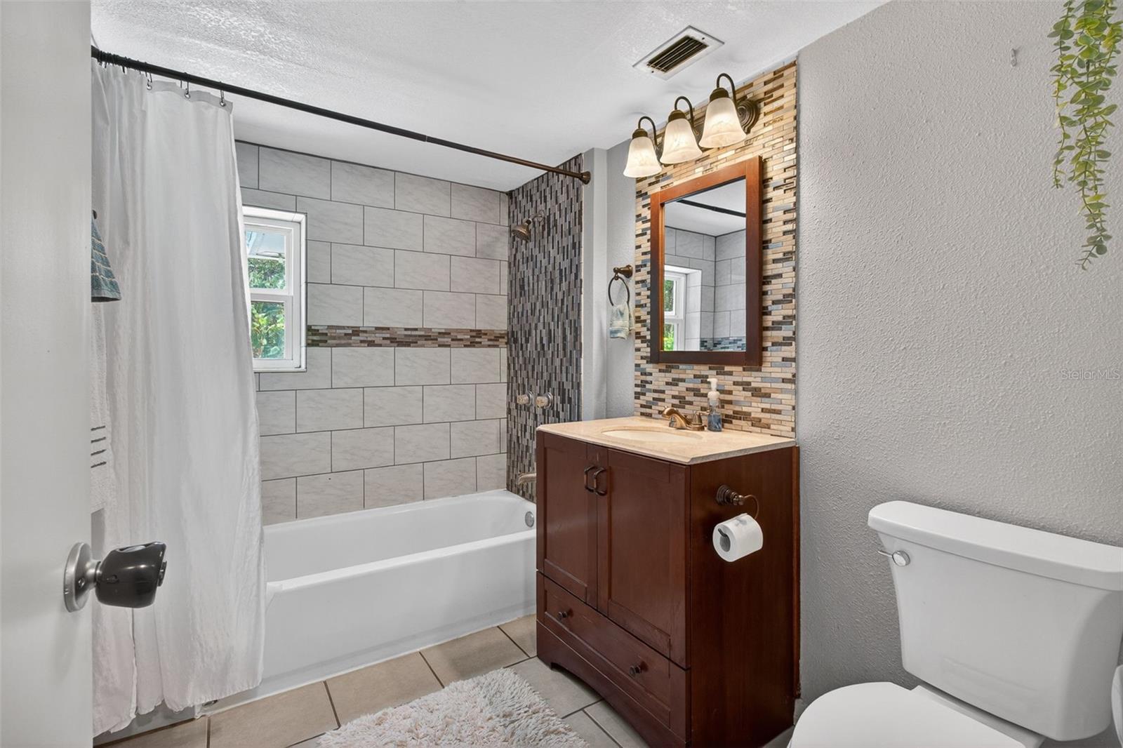 Image 22 of 47 For 3609 Luma Drive