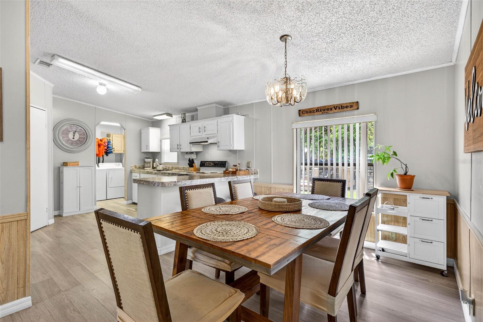 Image 13 of 65 For 8552 Peacock Court