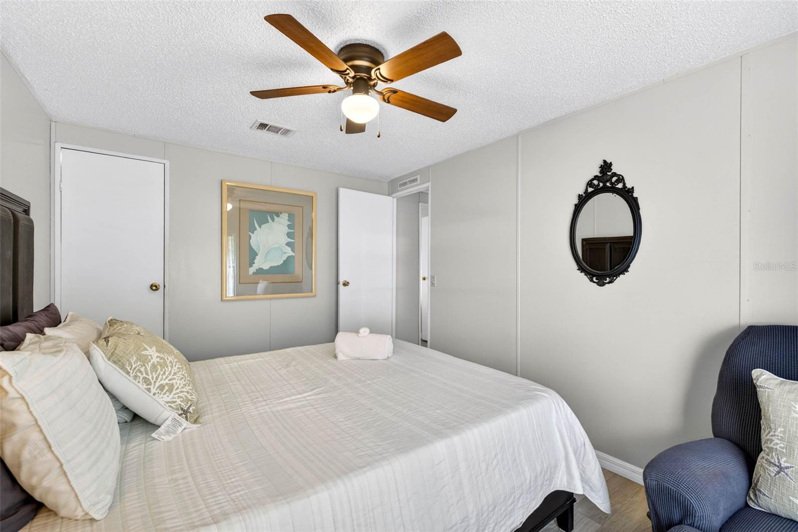 Image 25 of 65 For 8552 Peacock Court