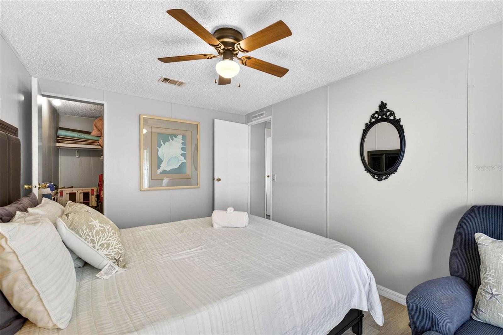 Image 26 of 65 For 8552 Peacock Court