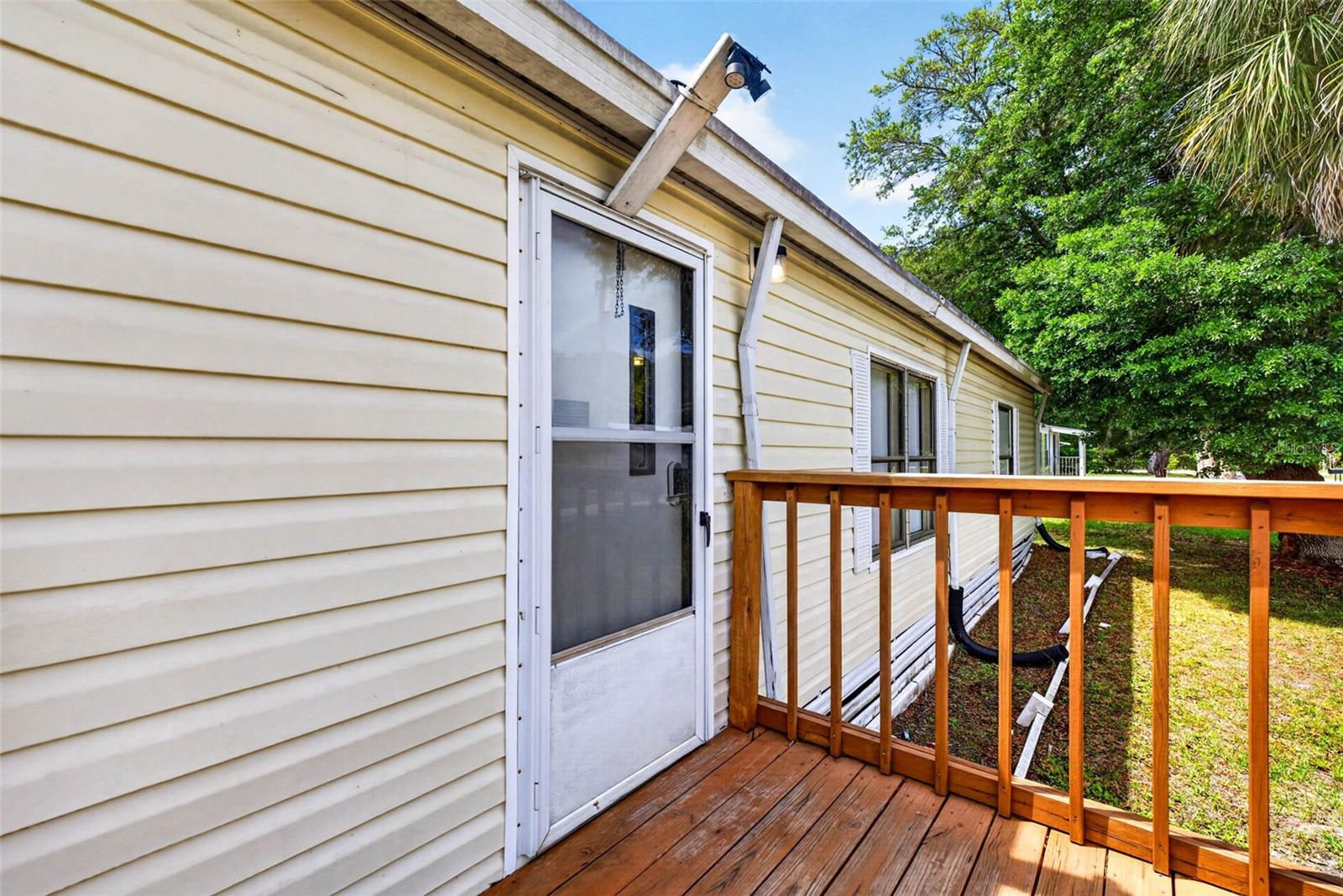 Image 6 of 65 For 8552 Peacock Court