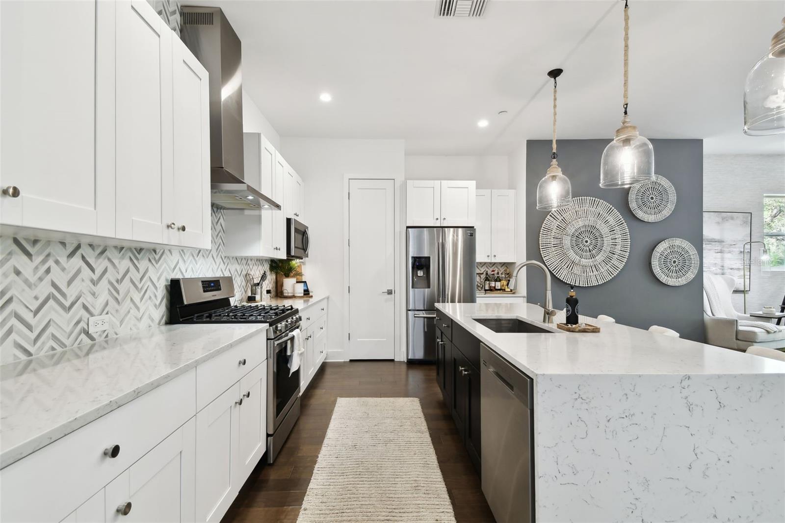 Image 12 of 32 For 3100 Paul Avenue 15