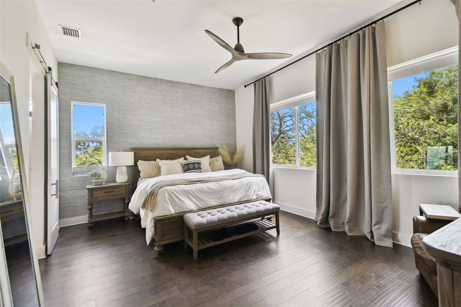 Image 14 of 32 For 3100 Paul Avenue 15