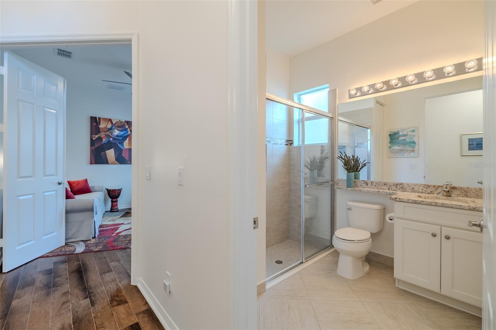 Image 10 of 92 For 4820 Grand Banks Drive