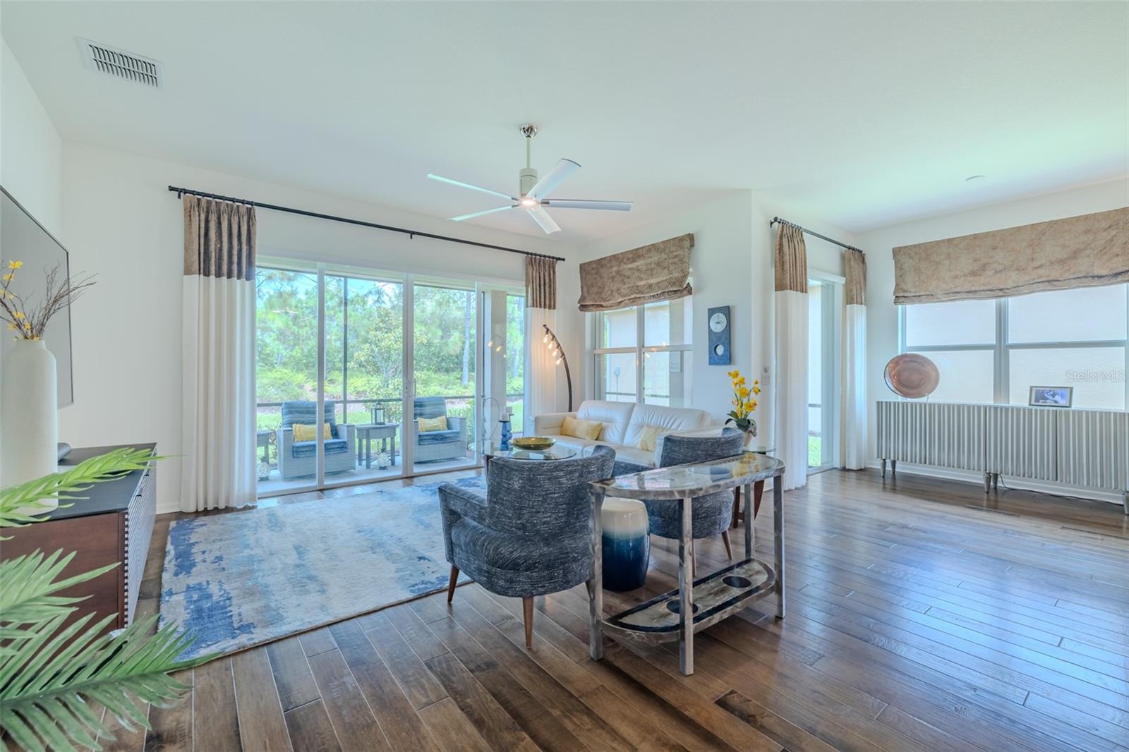 Image 27 of 92 For 4820 Grand Banks Drive