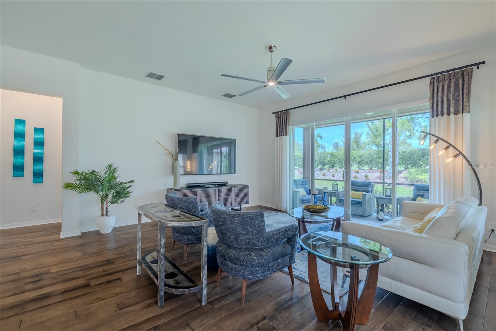 Image 30 of 92 For 4820 Grand Banks Drive