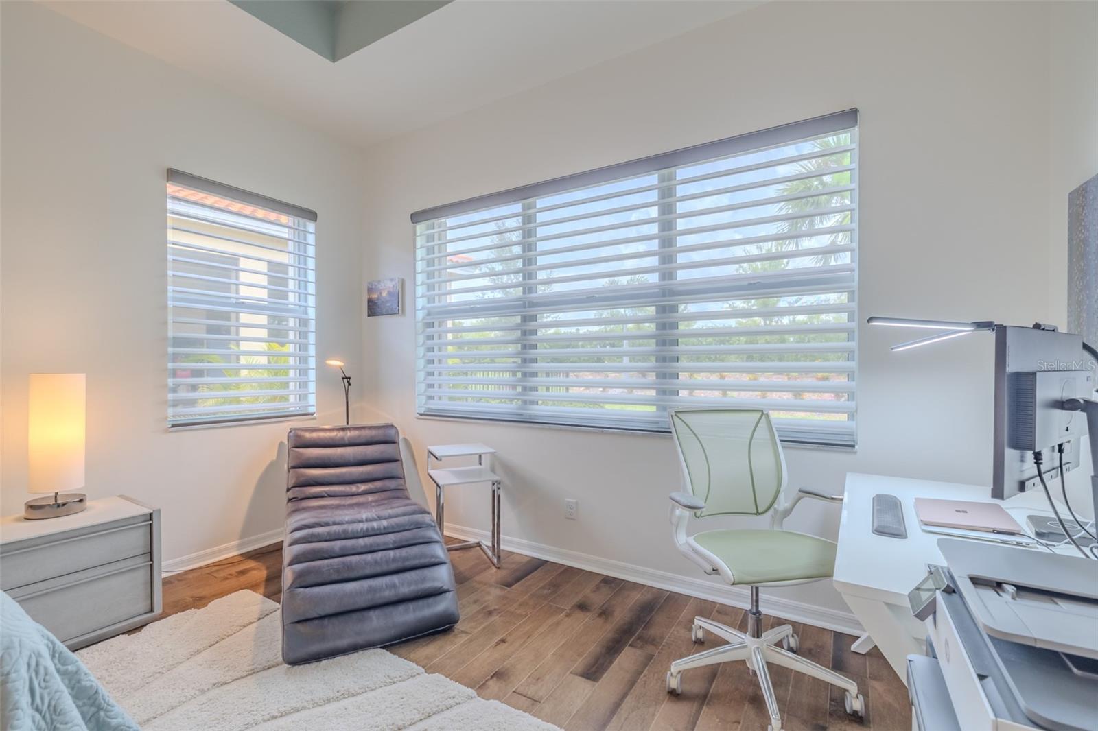 Image 38 of 92 For 4820 Grand Banks Drive