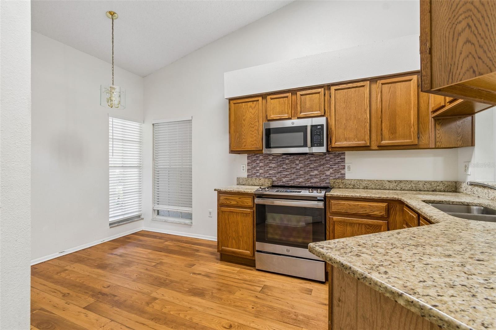 Image 12 of 45 For 1250 Salt Clay Court