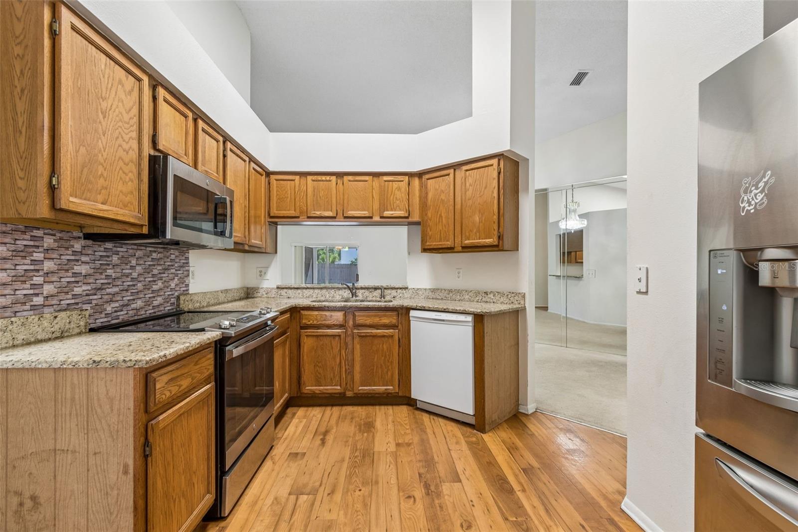 Image 13 of 45 For 1250 Salt Clay Court