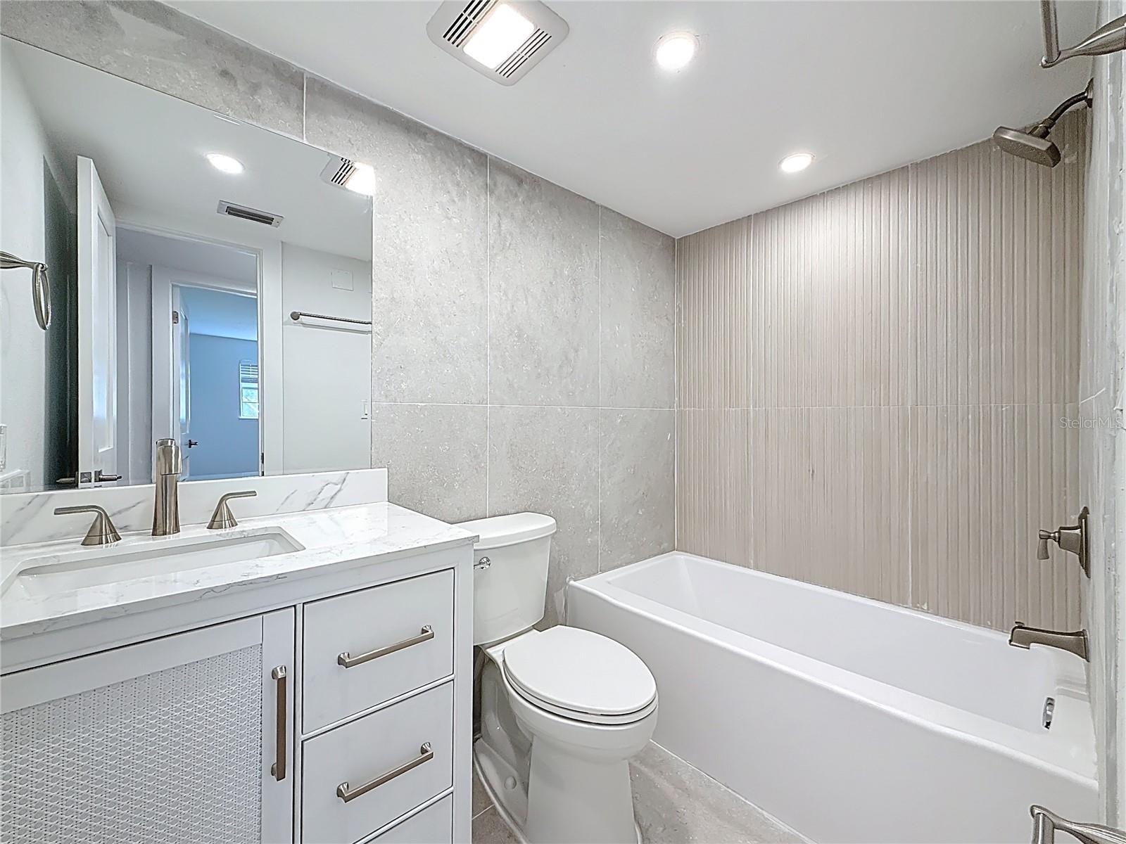 Image 30 of 39 For 200 Country Club Drive 1301