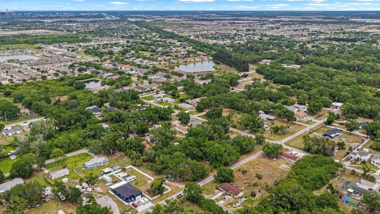 Image 11 of 16 For 704 1st Avenue Ne