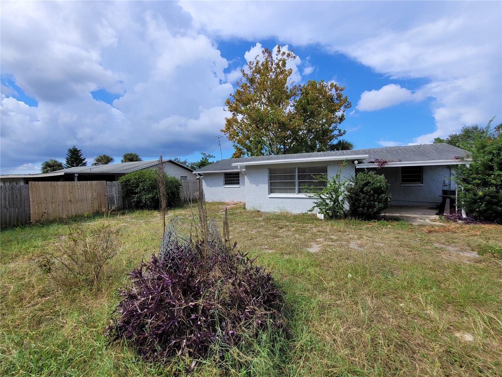 Image 26 of 27 For 8650 Robilina Road