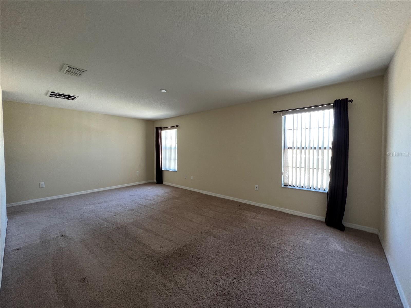 Image 14 of 30 For 20010 Date Palm Way