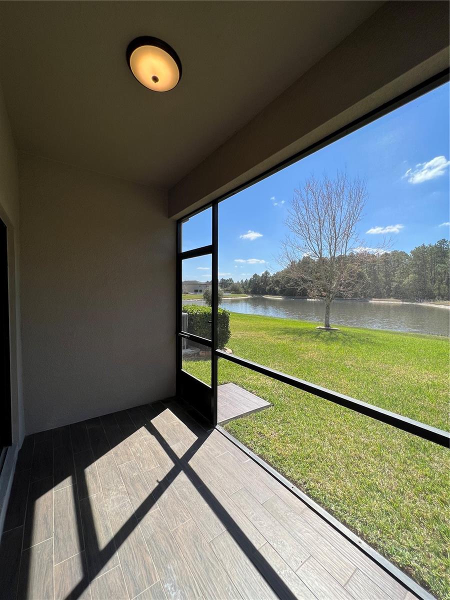 Image 27 of 30 For 20010 Date Palm Way