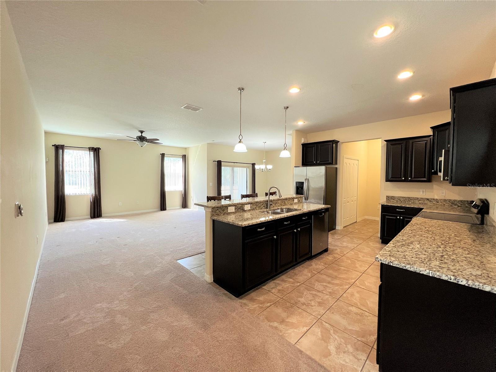 Image 6 of 30 For 20010 Date Palm Way