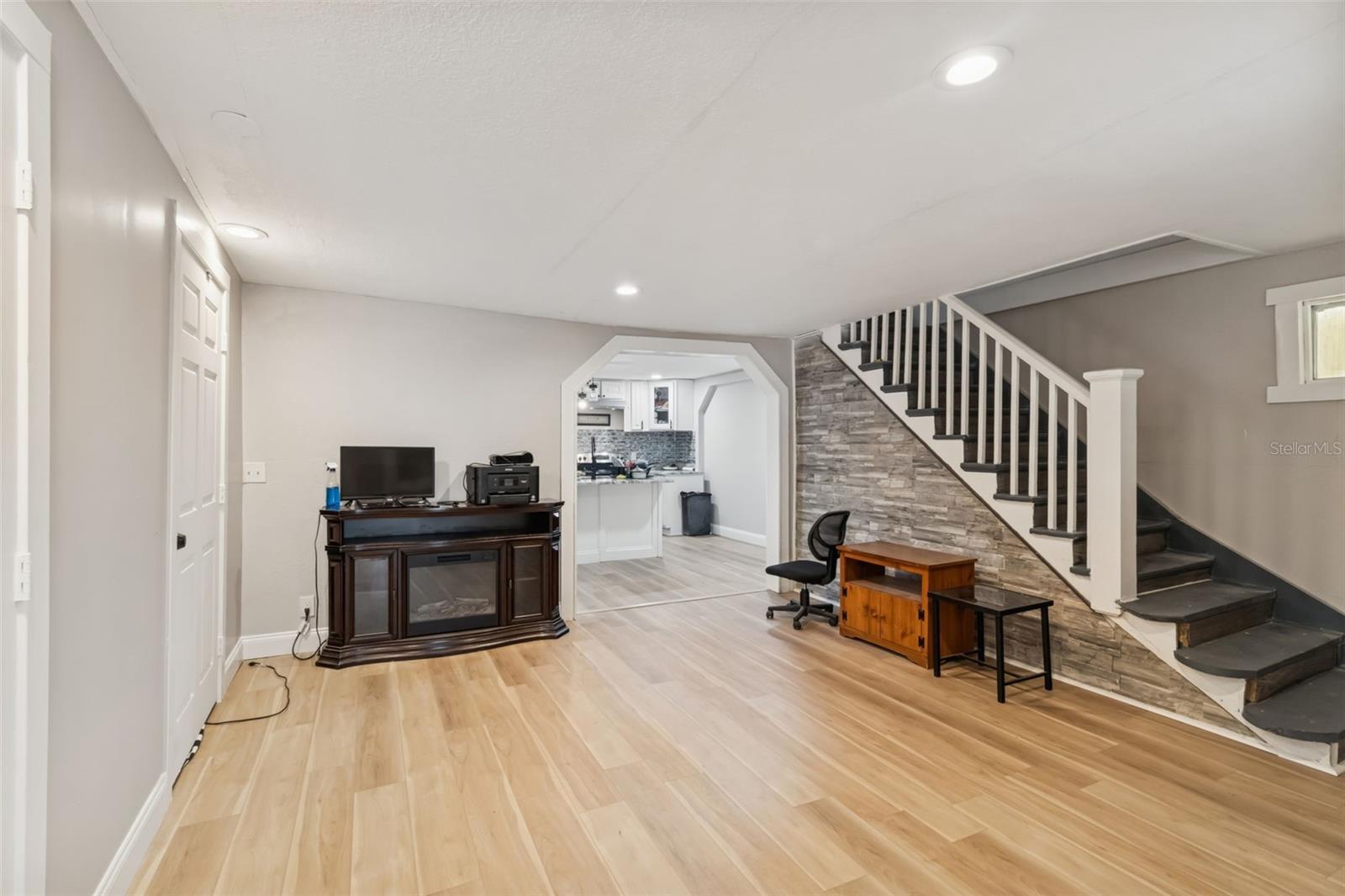 Image 6 of 22 For 19222 Fort Dade Avenue