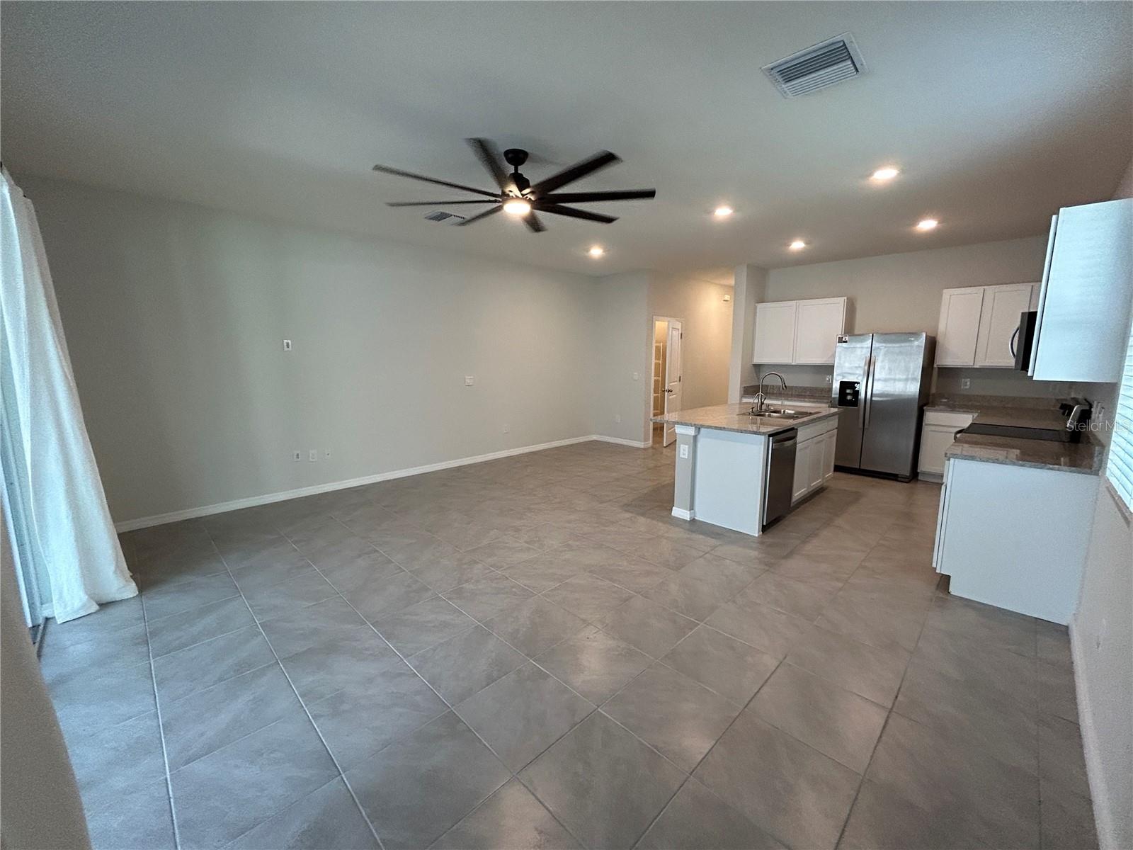 Image 10 of 28 For 2946 Suncoast Plains Drive