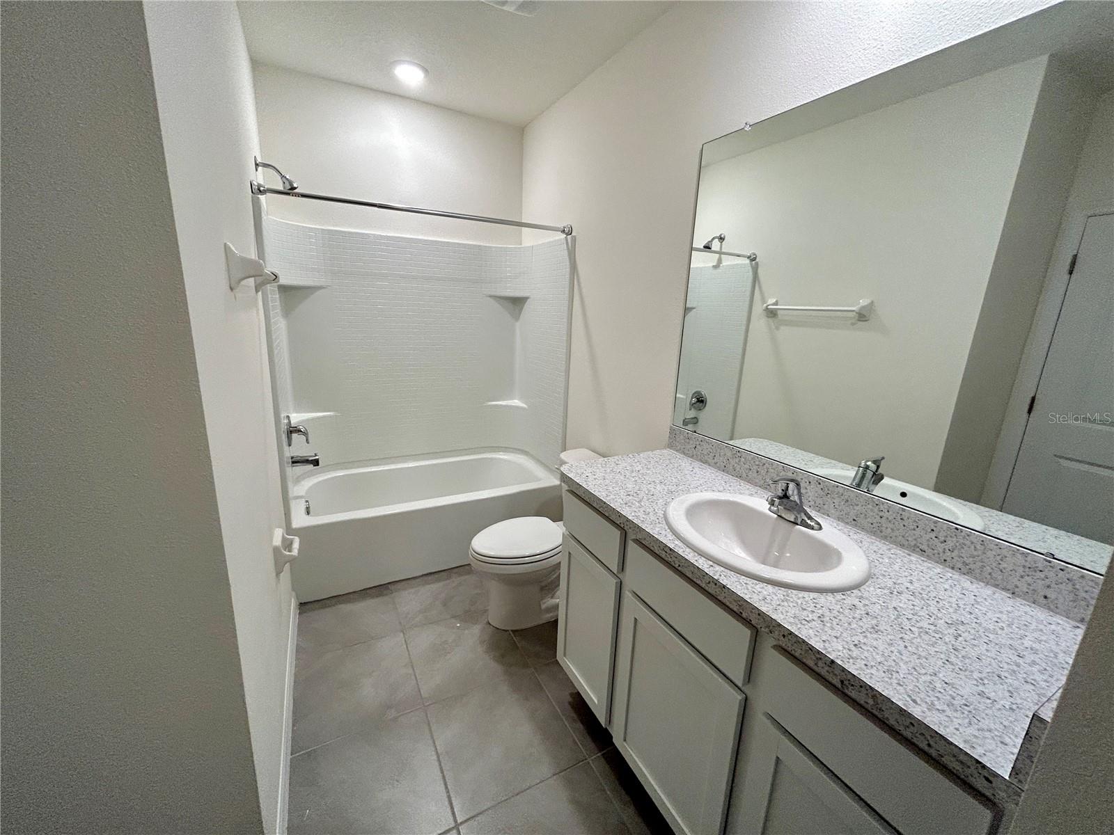 Image 18 of 28 For 2946 Suncoast Plains Drive