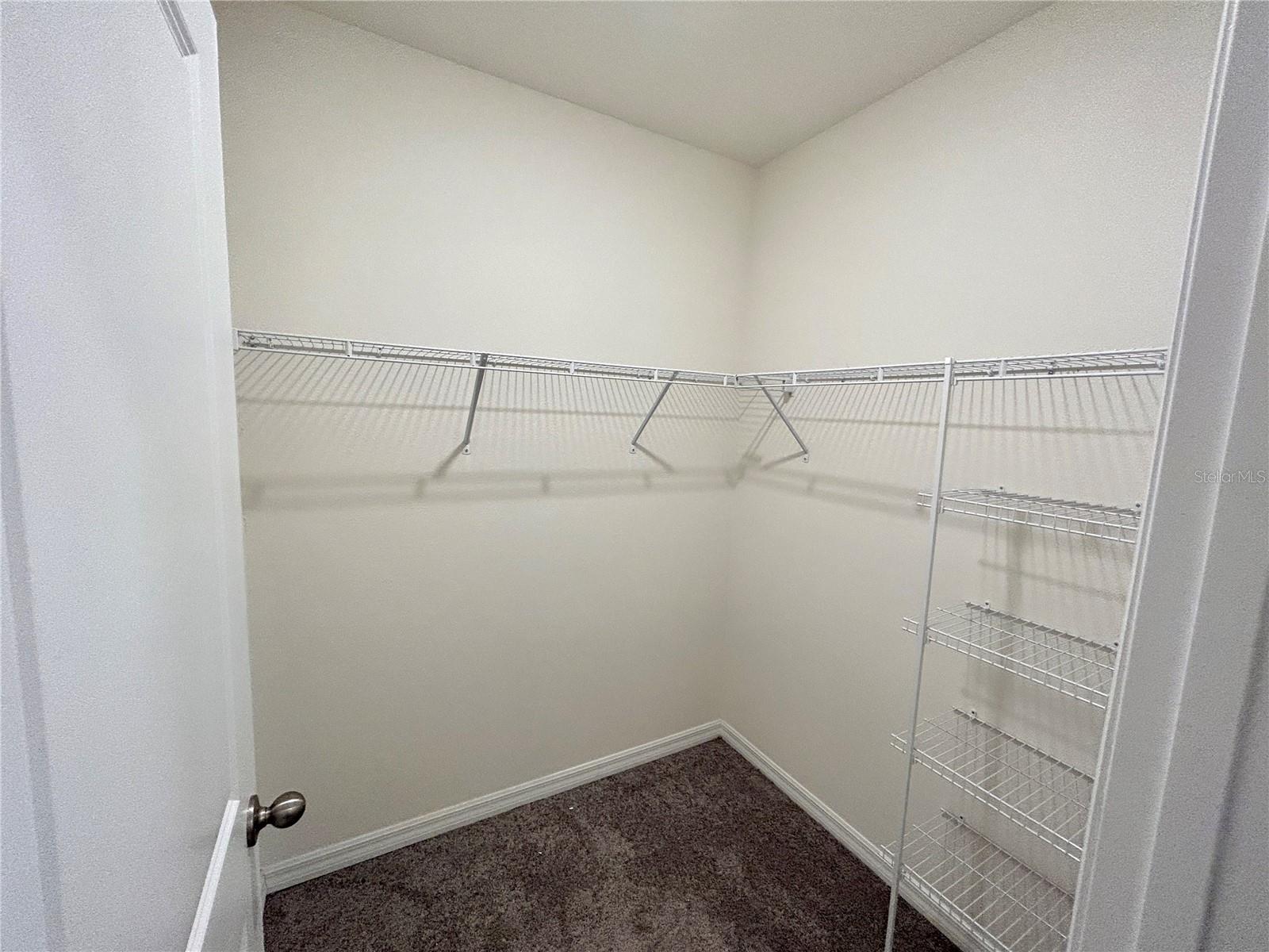 Image 24 of 28 For 2946 Suncoast Plains Drive