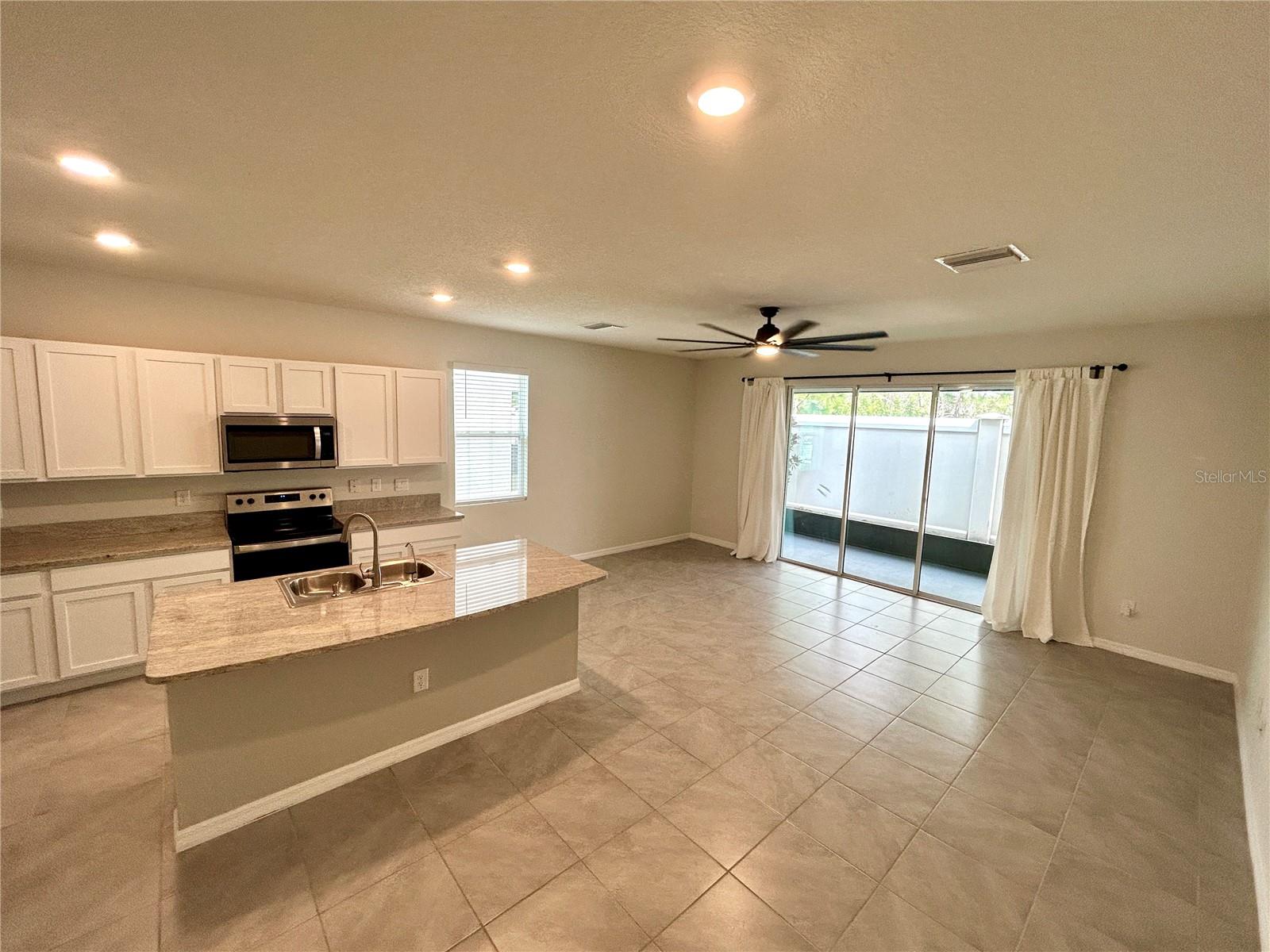 Image 7 of 28 For 2946 Suncoast Plains Drive