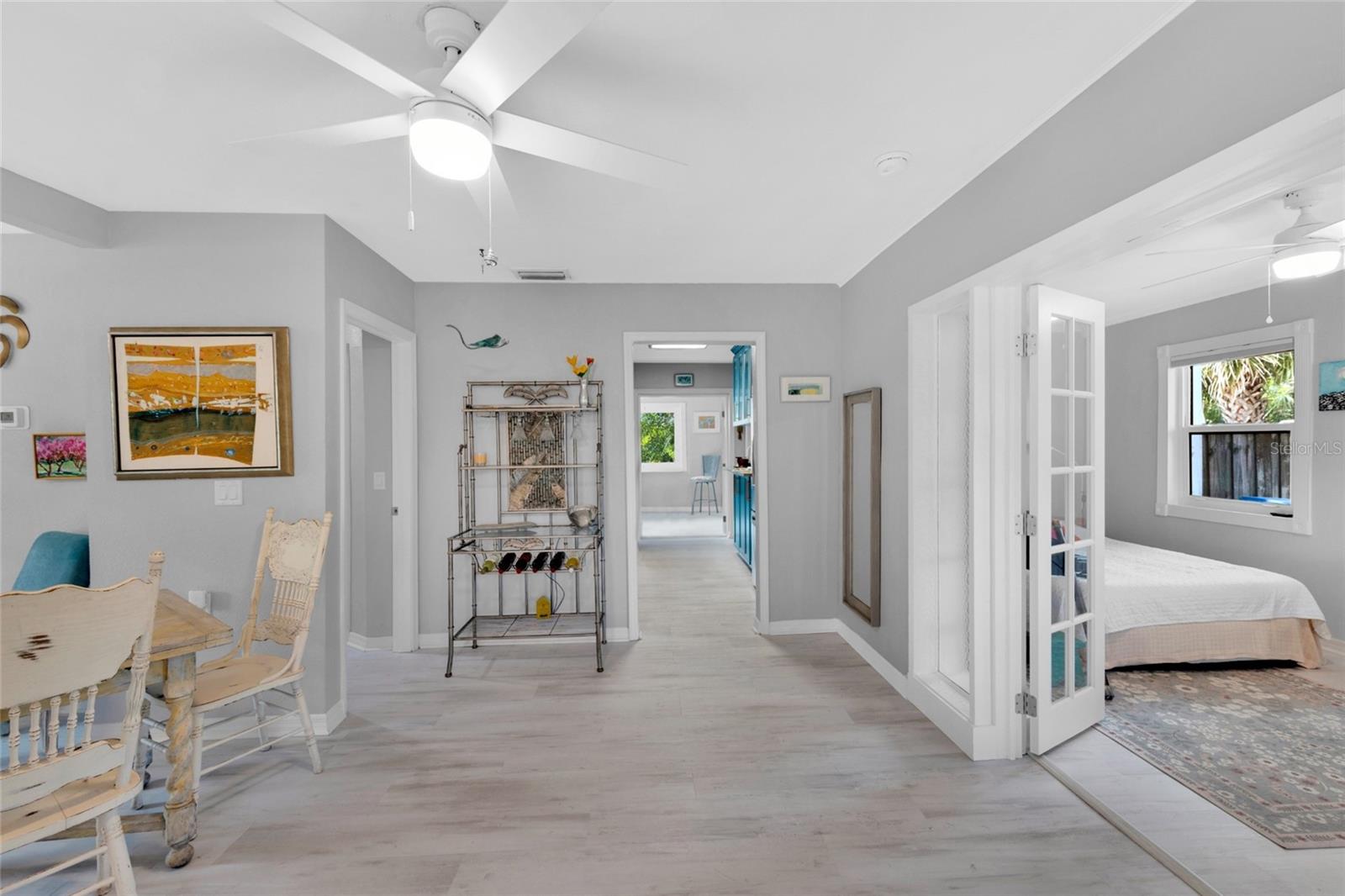 Image 11 of 52 For 317 Crystal Beach Avenue