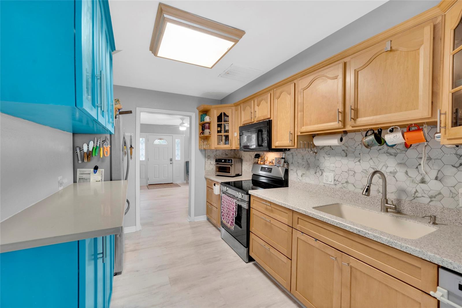 Image 16 of 52 For 317 Crystal Beach Avenue