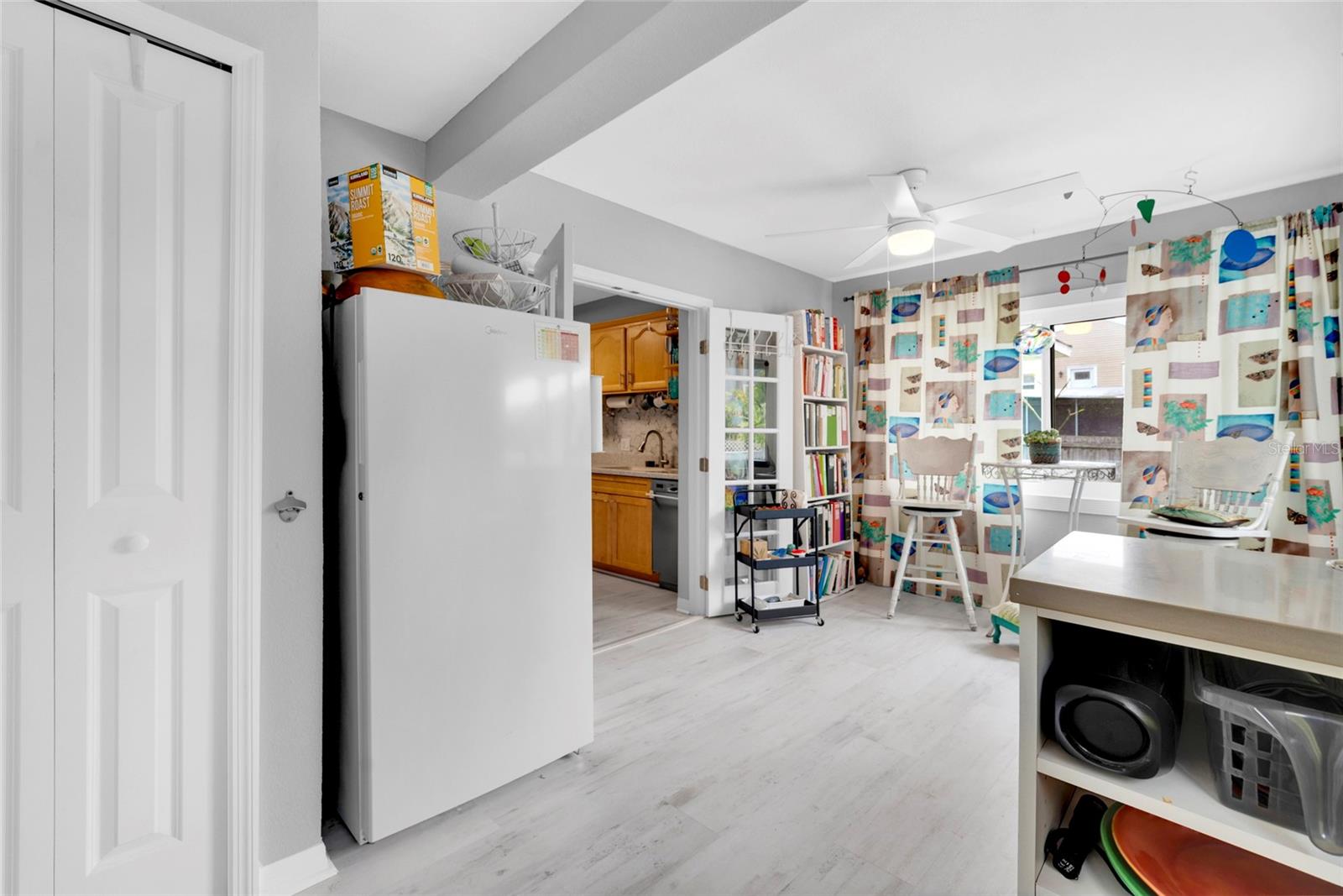 Image 25 of 52 For 317 Crystal Beach Avenue