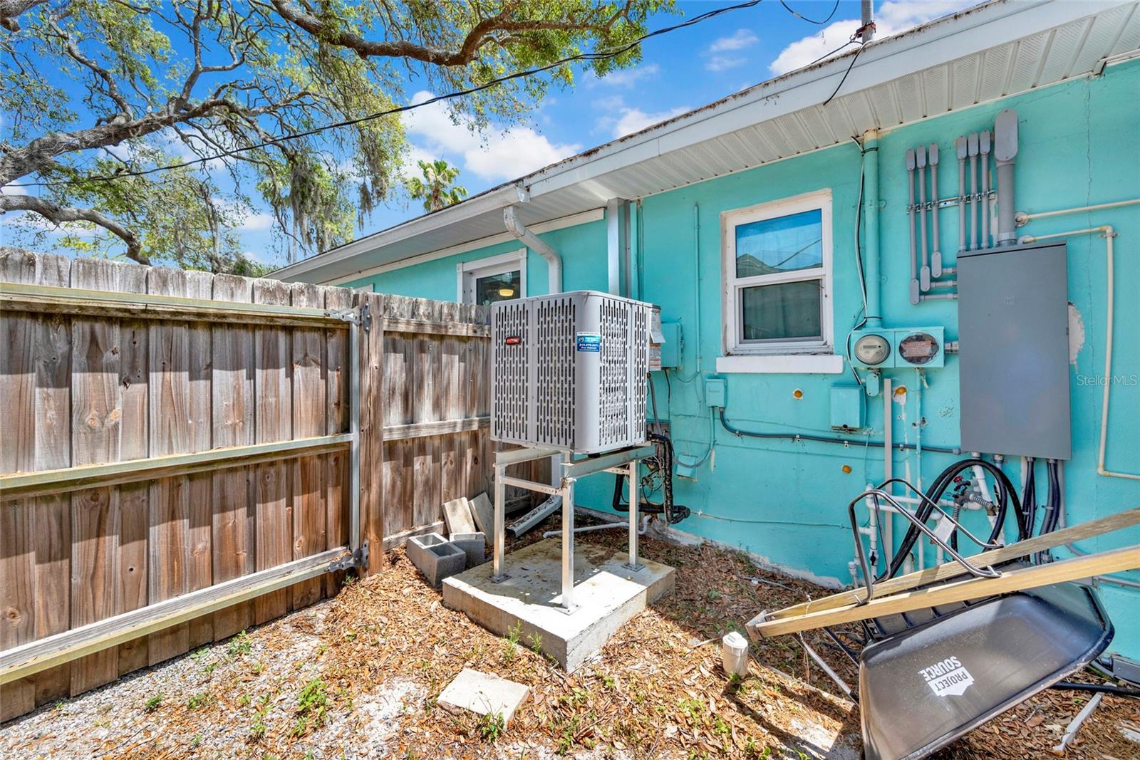 Image 39 of 52 For 317 Crystal Beach Avenue