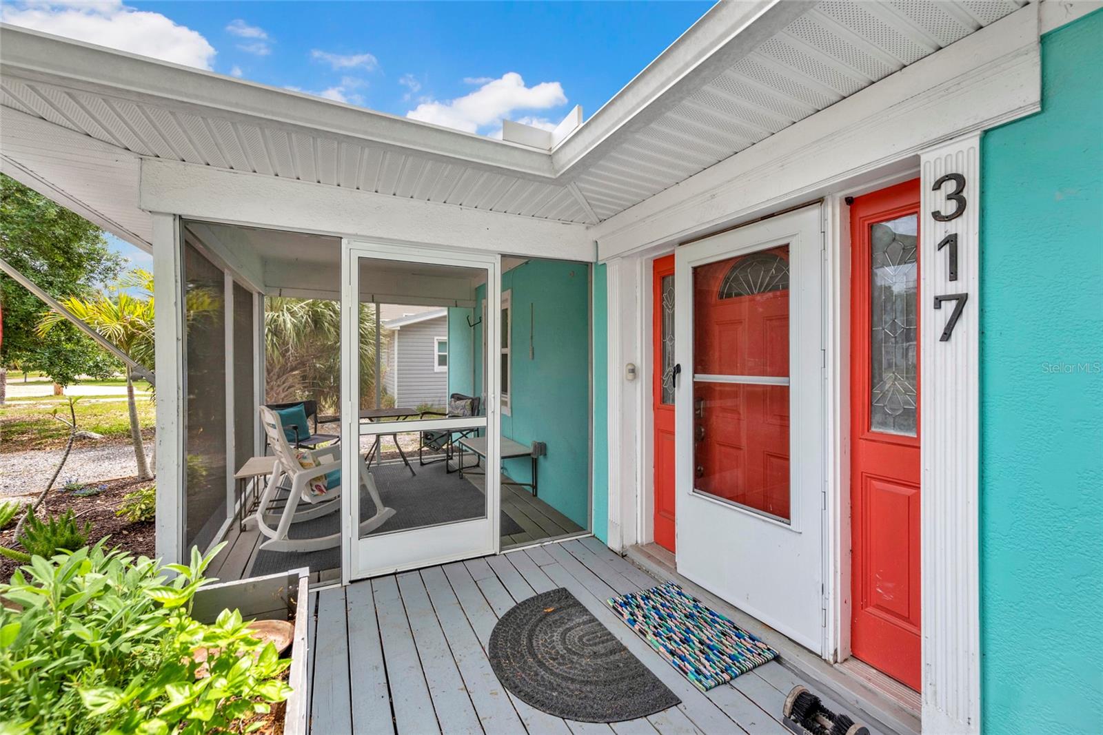 Image 7 of 52 For 317 Crystal Beach Avenue