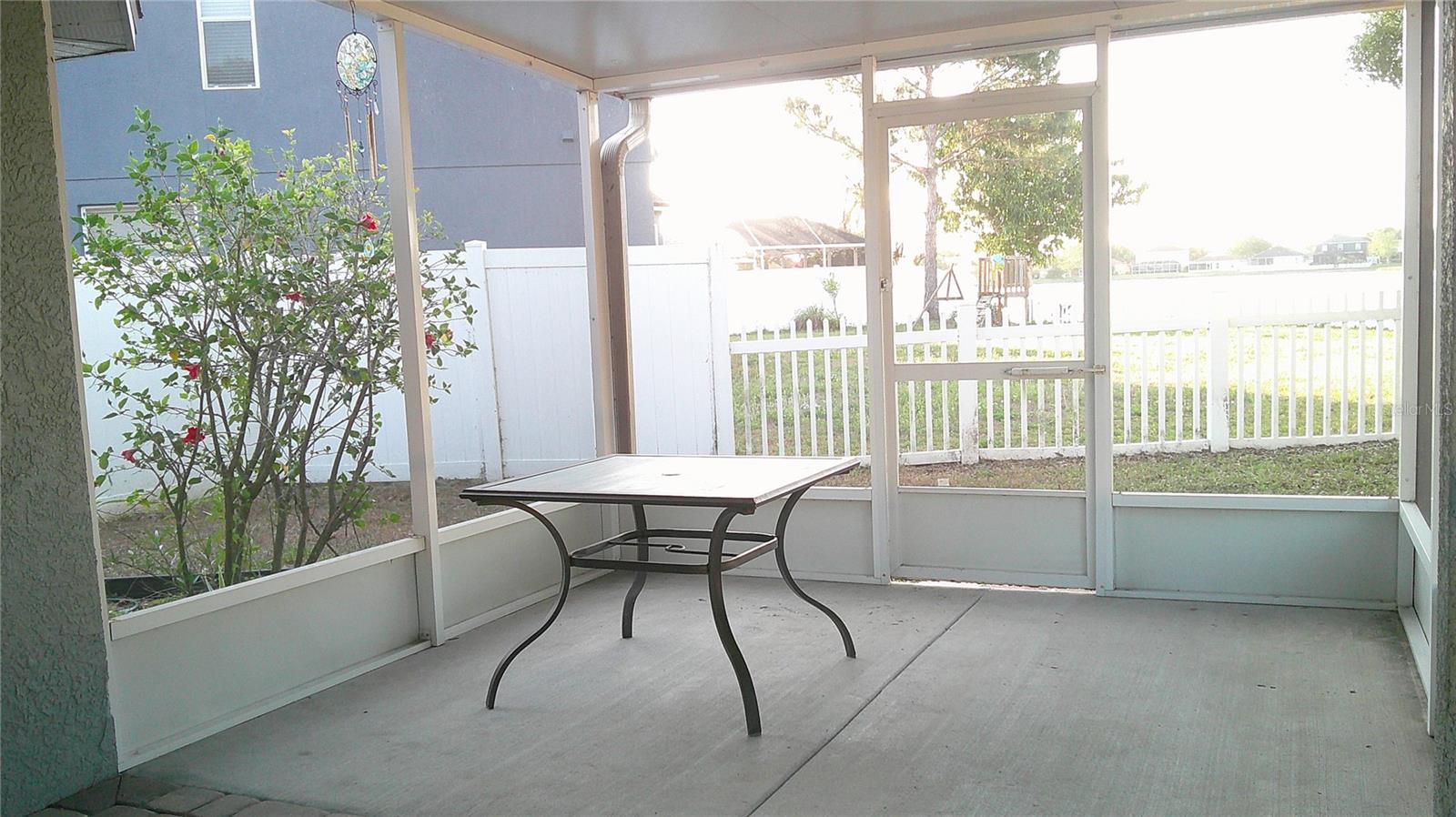 Image 18 of 24 For 8512 Canterbury Lake Boulevard