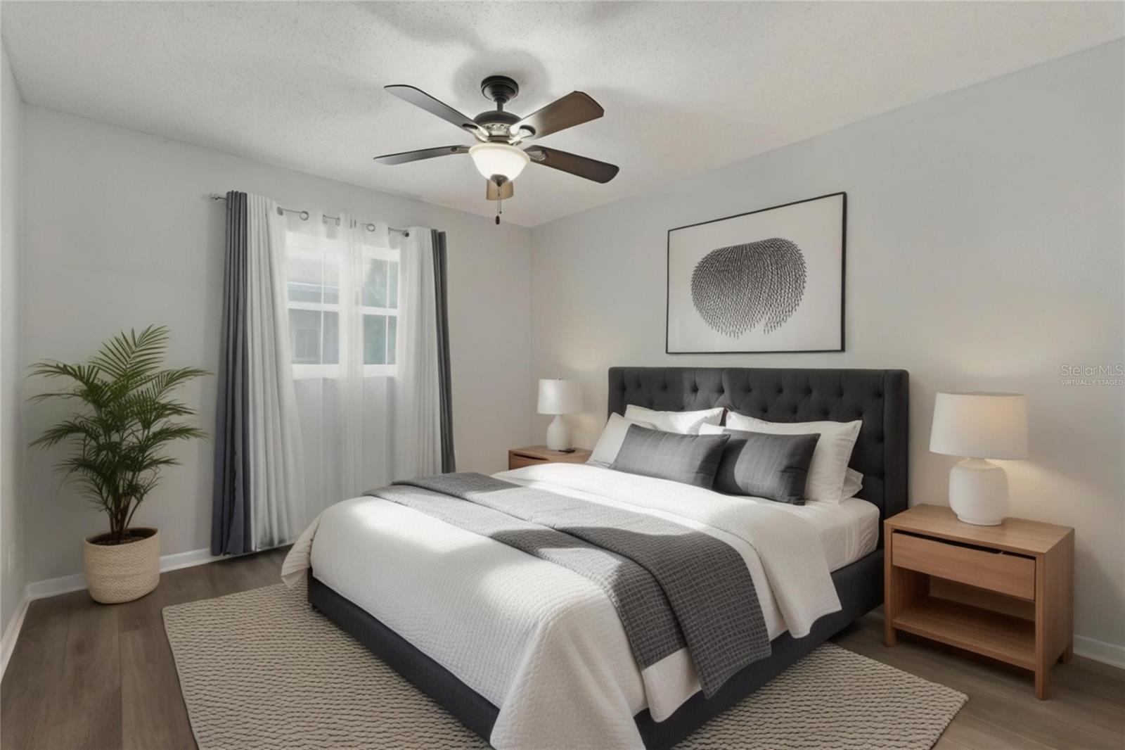 Image 14 of 69 For 10823 Casa Grande Avenue