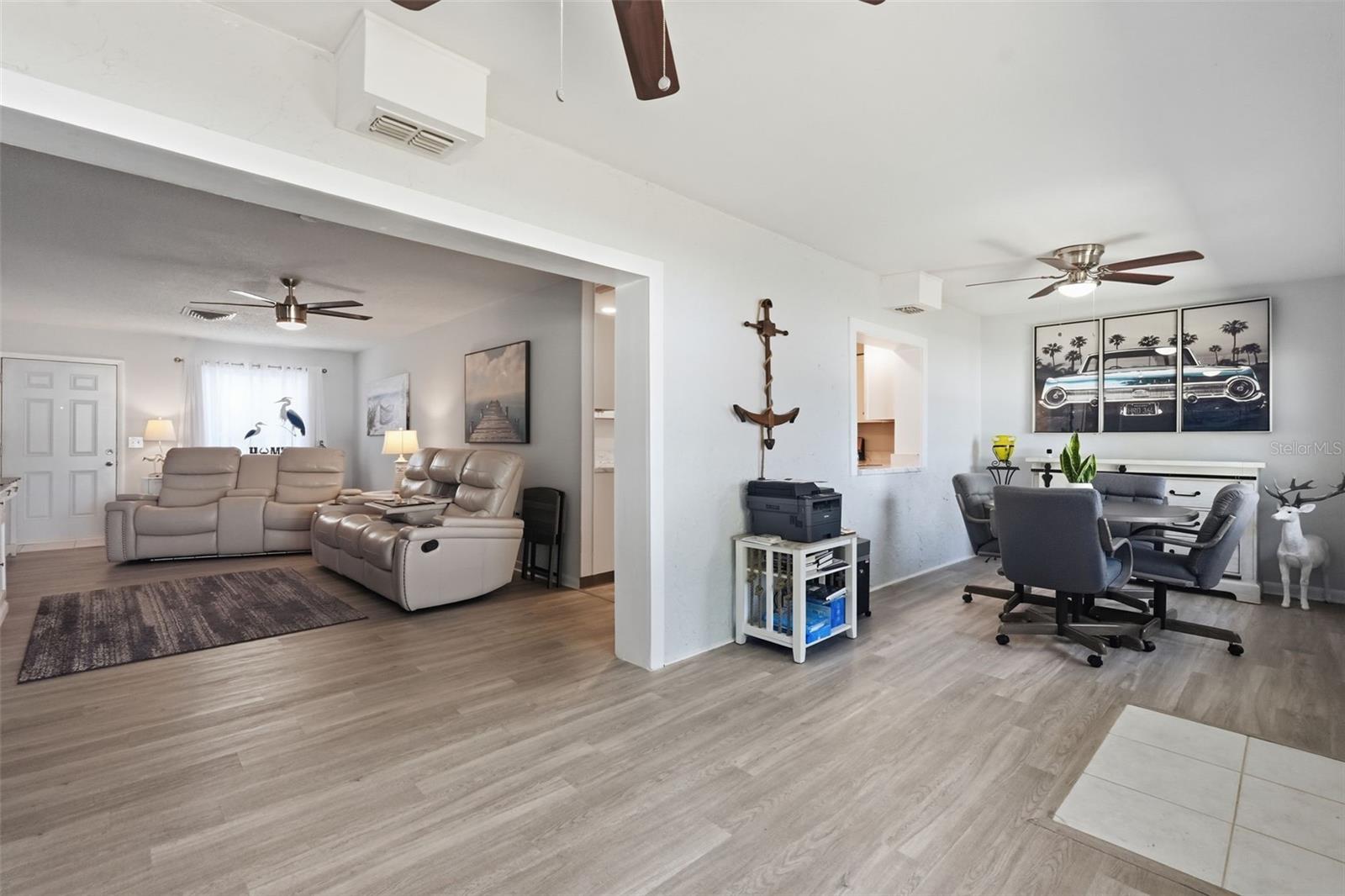 Image 31 of 69 For 10823 Casa Grande Avenue