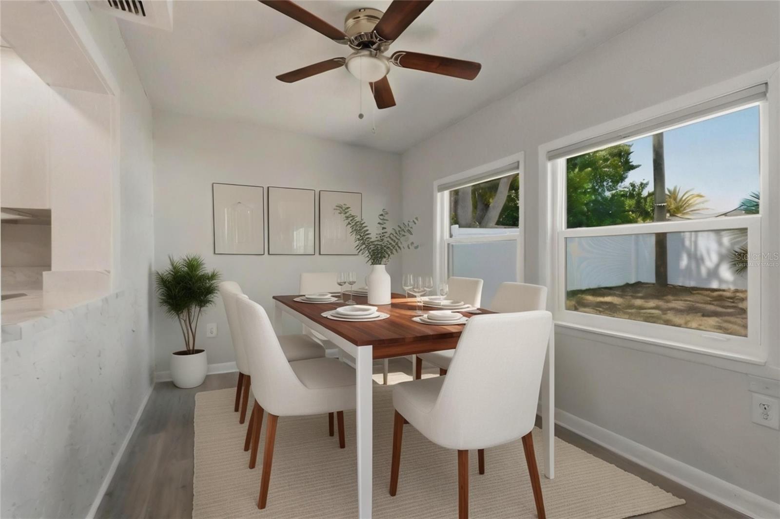 Image 33 of 69 For 10823 Casa Grande Avenue