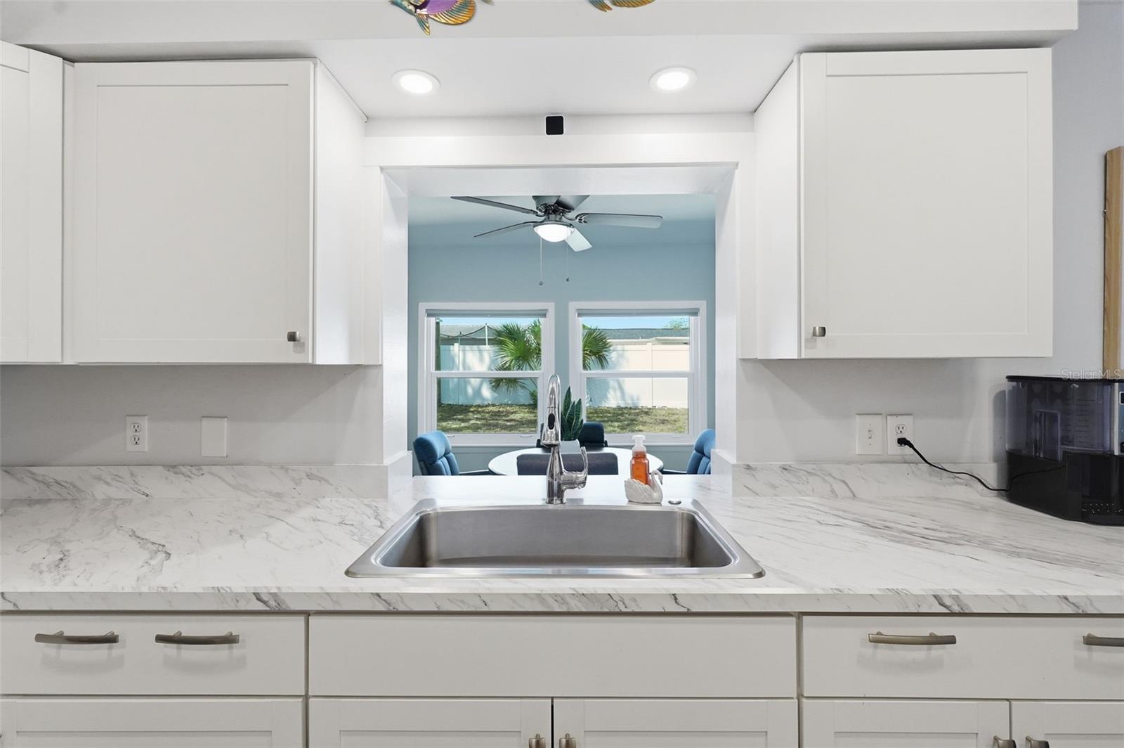 Image 40 of 69 For 10823 Casa Grande Avenue