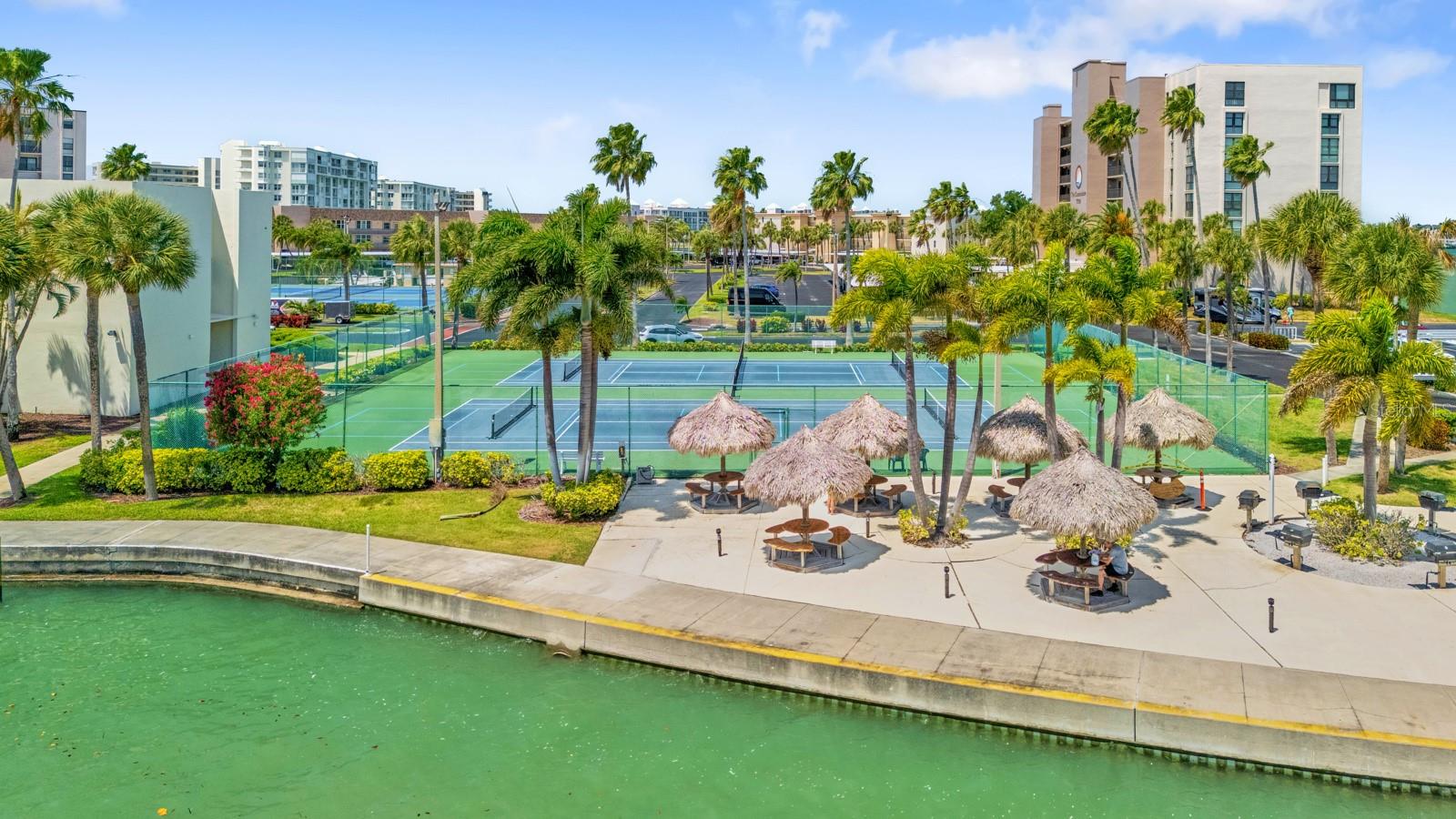 Image 10 of 46 For 7401 Bay Island Drive S 337